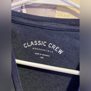 XS aeropostale classic crew shirt